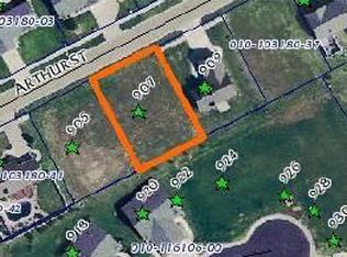 907 Arthur St, Rochester, IN 46975