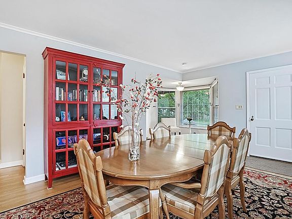 4th image of 506 Loveman Ave