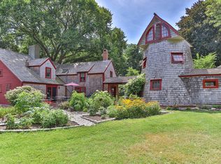 31 Crowell Rd, Sagamore Beach, MA 02562