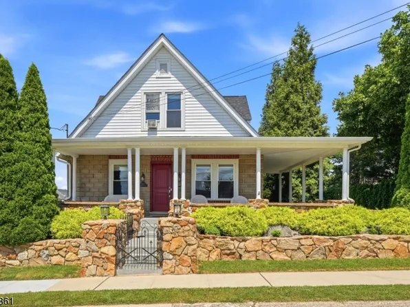 565 Grace Ave, Phillipsburg Town, NJ 08865