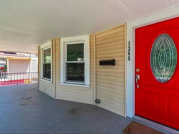 2nd image of 1365 Andrews Ave