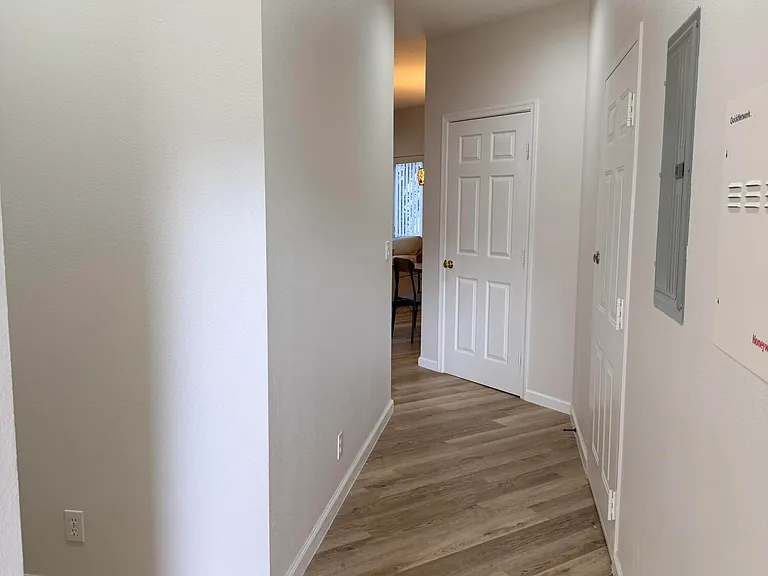 8927 Sandshot Ct #A — Photo 5