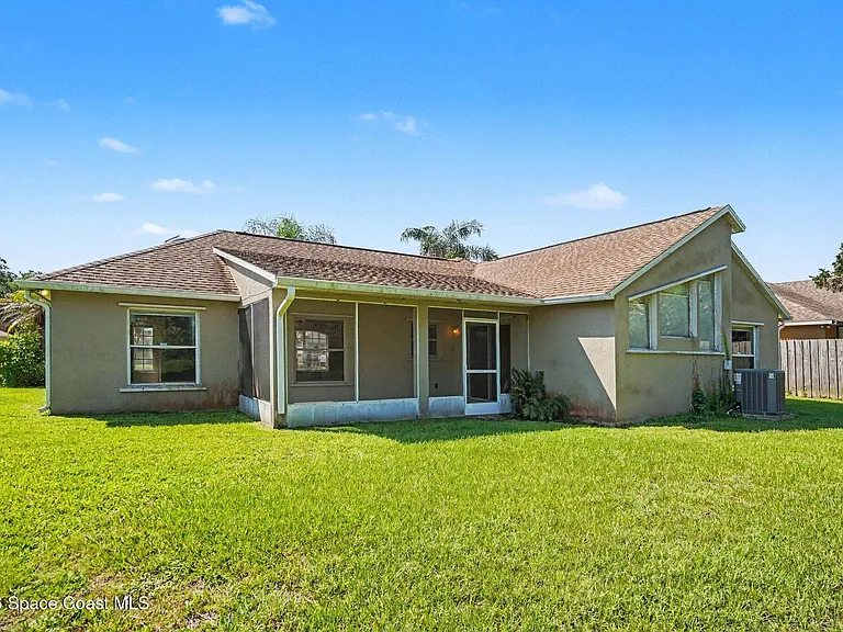 1154 Ida Way — Photo 23