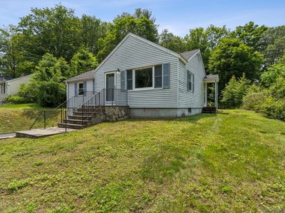 4 Buttonball Drive, Sandy Hook, CT, 06482