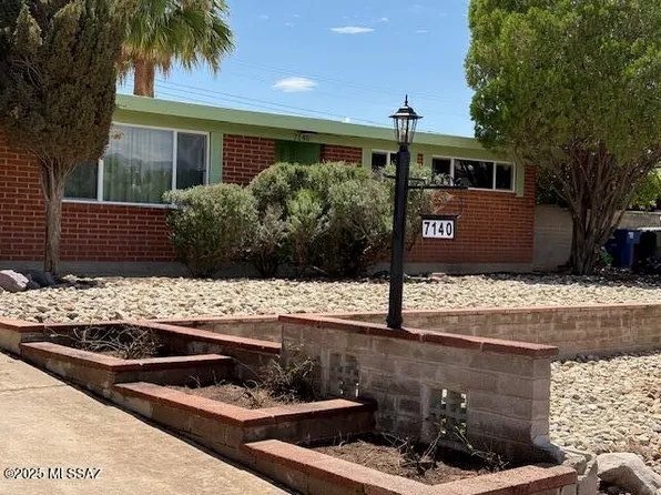 7140 E 28th St, Tucson, AZ 85710