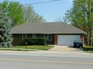 18508 E R D Mize Rd, Independence, MO 64057