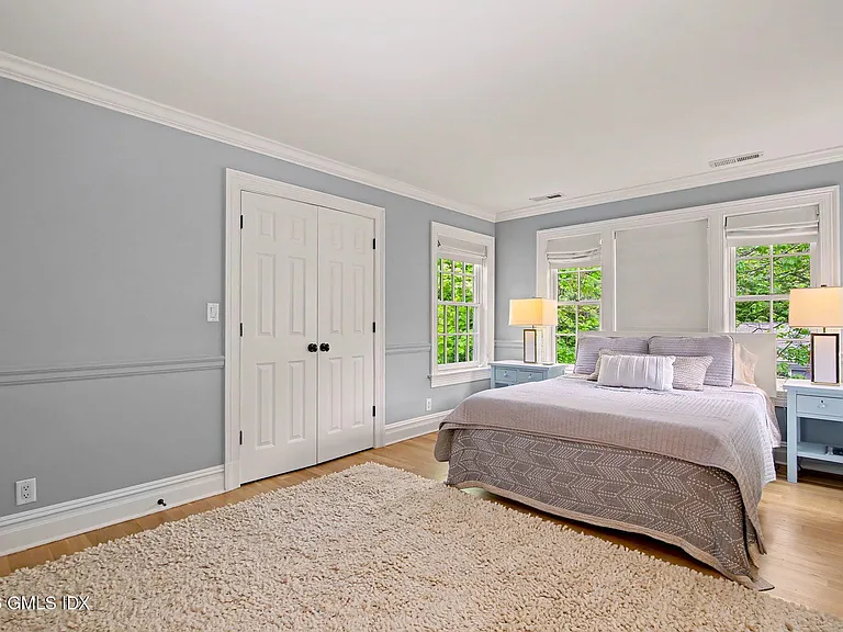 42 Breezemont Ave — Photo 19