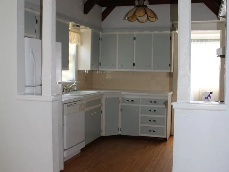 363 N Vassar St — Photo 9