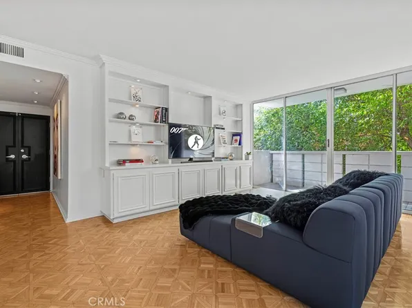 8787 Shoreham Dr APT 201, West Hollywood, CA 90069