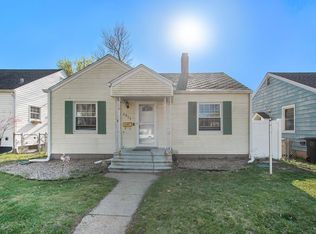2017 Hollywood Pl, South Bend, IN