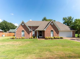 190 Pleasant Plains Rd, Jackson, TN 38305