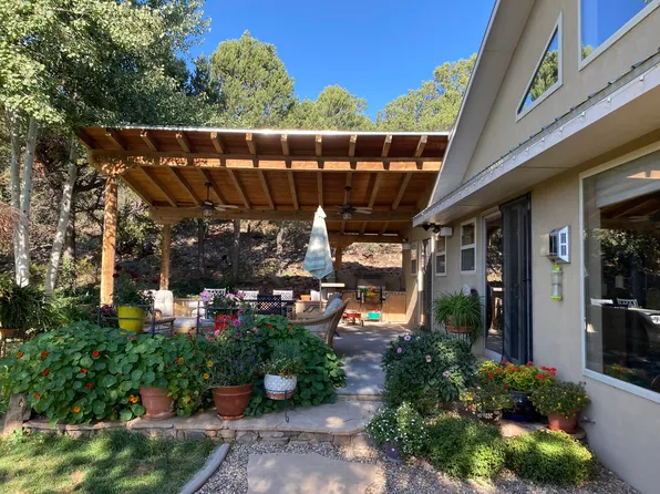 63 Lorenzo Church Rd, Cedar Crest, NM 87008