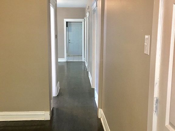 3rd image of 8430 S Kingston Ave