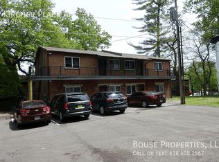 7 Kircher Pl APT 1, Belleville, IL