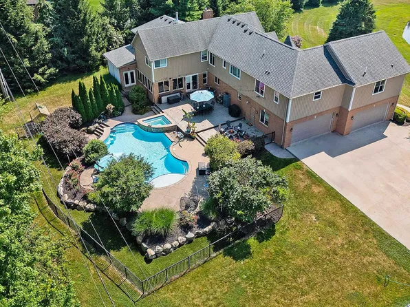 62650 Mound Rd, Washington, MI 48094