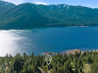 6 Newport Creek Loop, Ronald, WA 98940