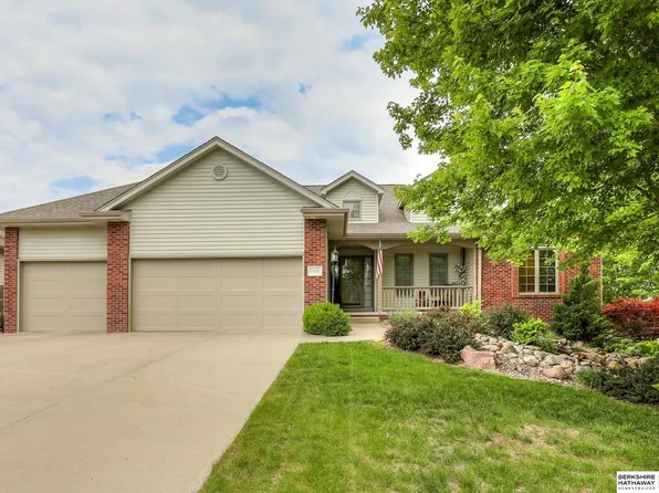 18112 Atlas St, Omaha, NE 68130