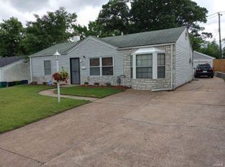 9873 Dennis Dr, Saint Louis, MO 63136