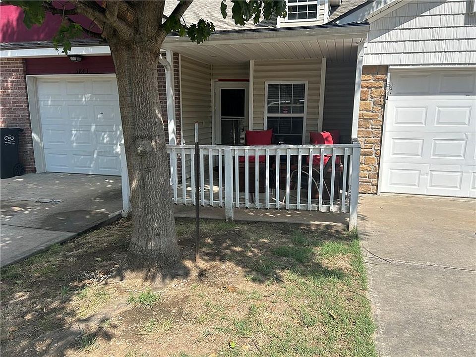 2nd image of 5843 Hunter Ct