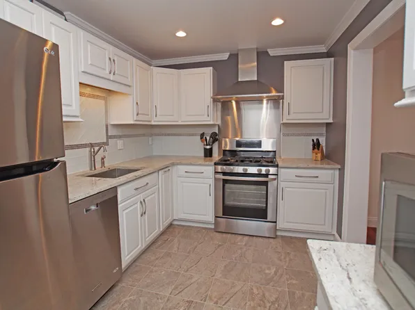 44 Eagle Dr #E044, Newton, NJ 07860