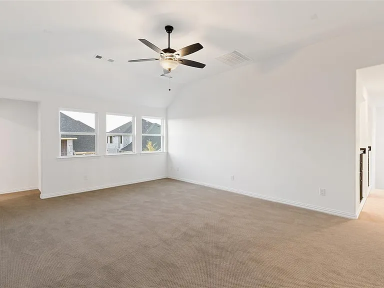 2380 Rainforest Dr — Photo 33