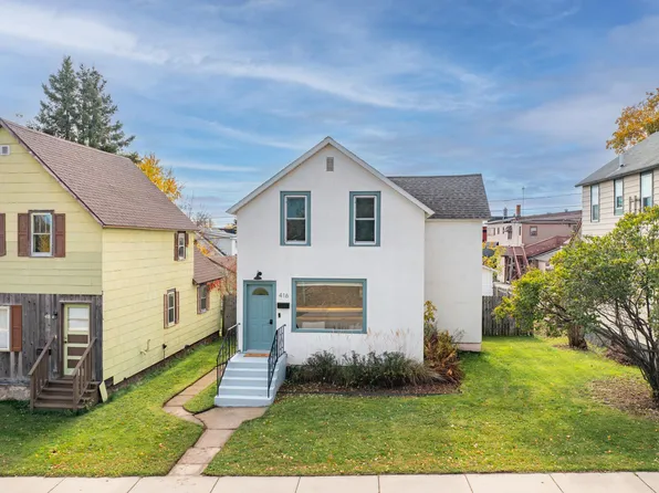 416 E Camp St, Ely, MN 55731