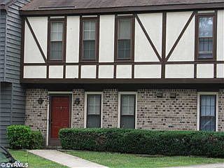 1st image of 405 Hickorywood Cir
