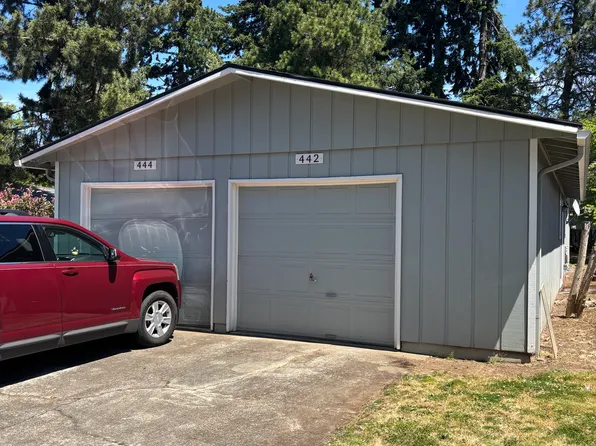 442 S Locust St #442, Canby, OR 97013