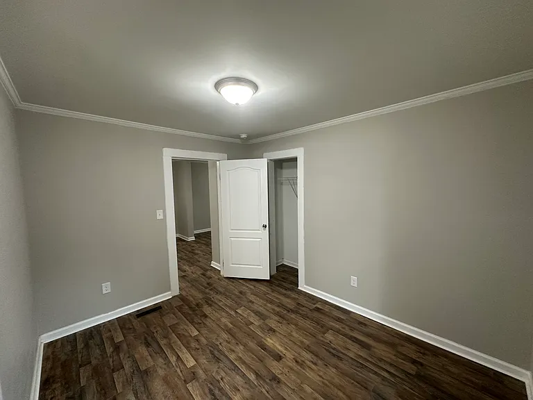 416 Airline Ave — Photo 13