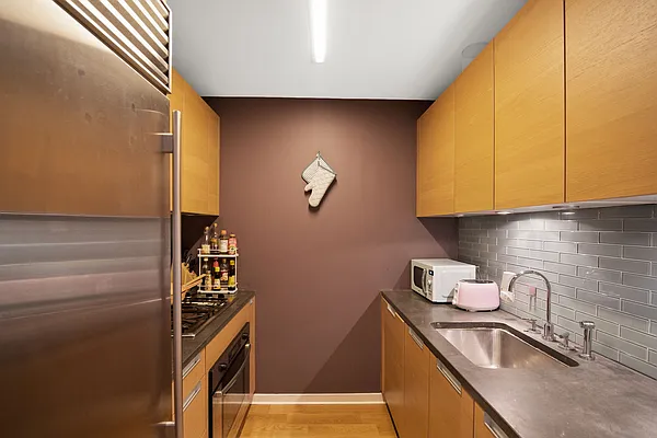 Sold by Compass | media 3