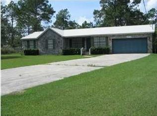 401 Ten Lake Dr, Defuniak Springs, FL 32433