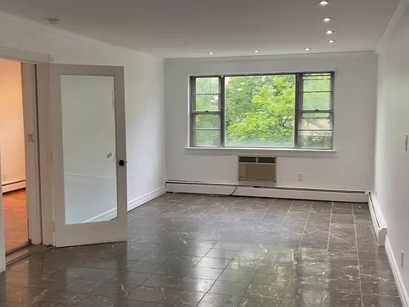 4th image of 4301 Martha Ave
