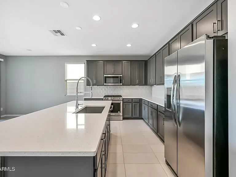 7144 W Coles Rd — Photo 10
