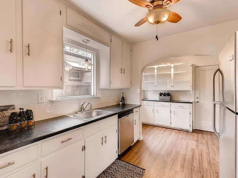1457 Eaton St #1 — Photo 4