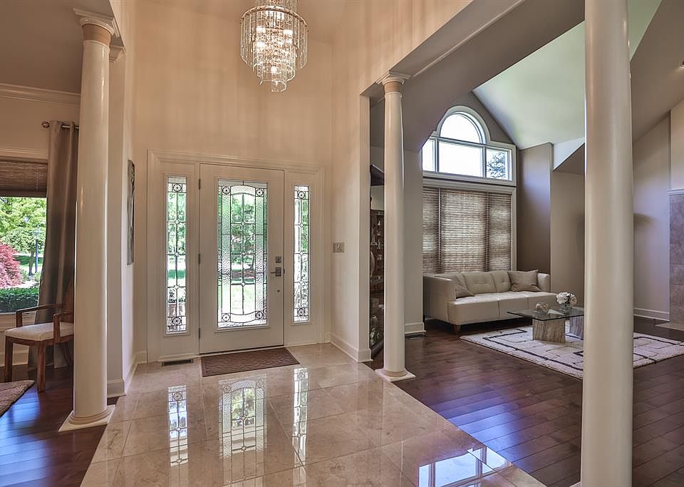 8521 Twilight Tear Ln, Cincinnati, OH 45249 | Zillow