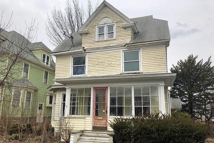 1st image of 354 Washington St