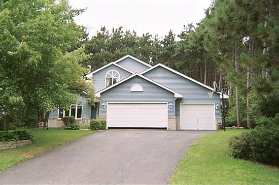 A definate "10"! 5BR 4BA 2 story w/3Car Insulated Garage.