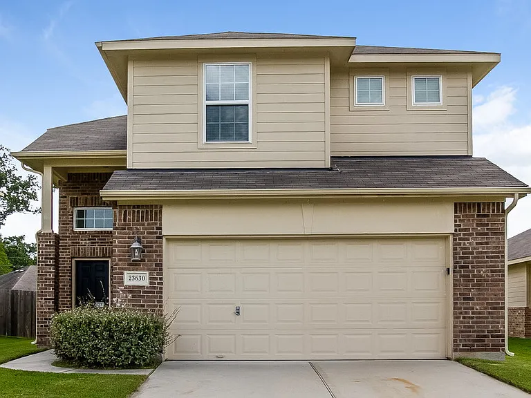 23630 Maple View Dr — Photo 1