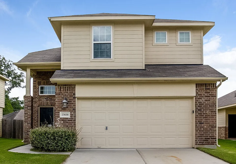 23630 Maple View Dr