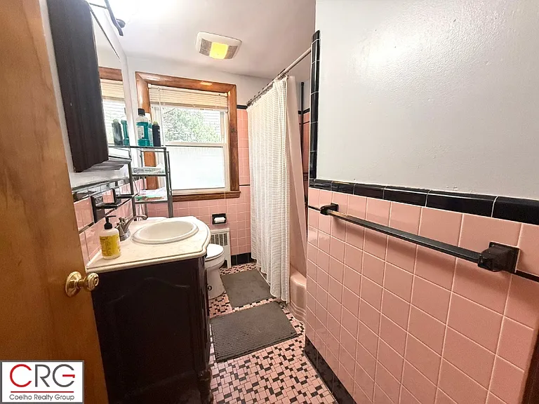 15 Lyons Ct #1 — Photo 14