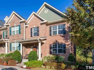 2011 Weston Green Loop, Cary, NC 27513