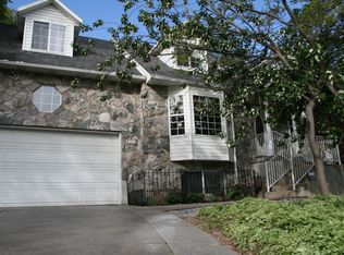 2836 S Cave Hollow Way, Bountiful, UT 84010