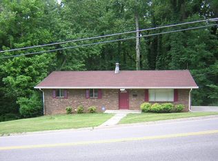 518 W Outer Dr, Oak Ridge, TN 37830