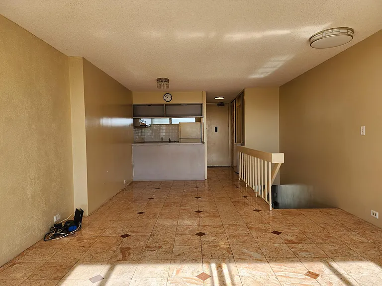 555 University Ave #3401 — Photo 5