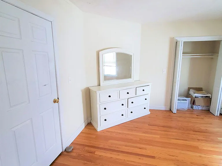 389 Columbia St #2 — Photo 14