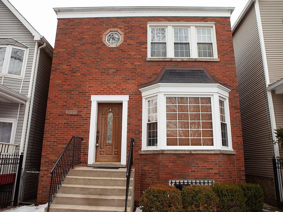 1st image of 2739 N Avers Ave #2