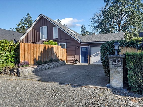 2nd image of 6502 Avondale Road SW #4