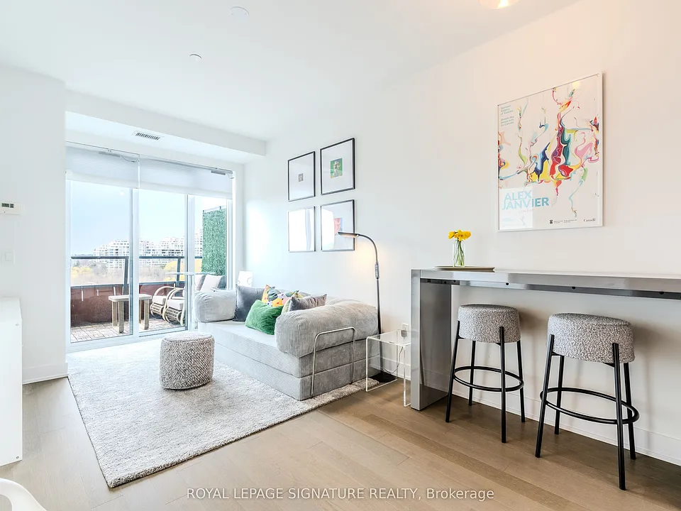20 Shore Breeze Dr #515