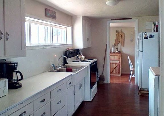 3rd image of 420 S Bowman Ave