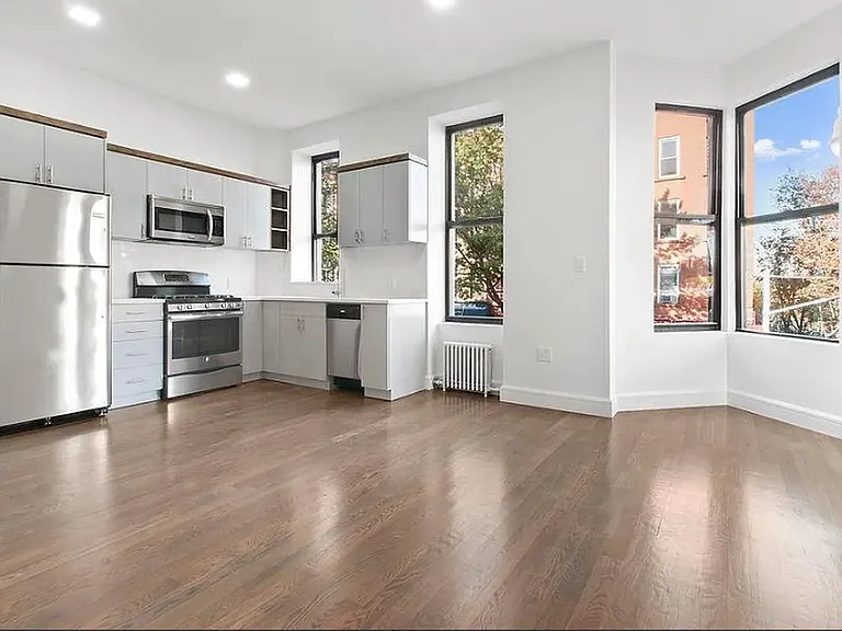 668 President St #2 — Photo 1